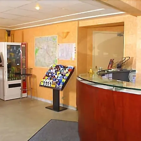 Little Hotel