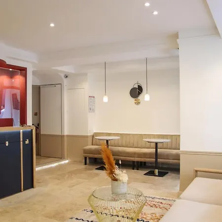 Hotel Little