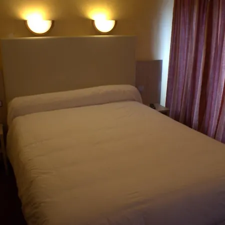 Hotel Little 2*