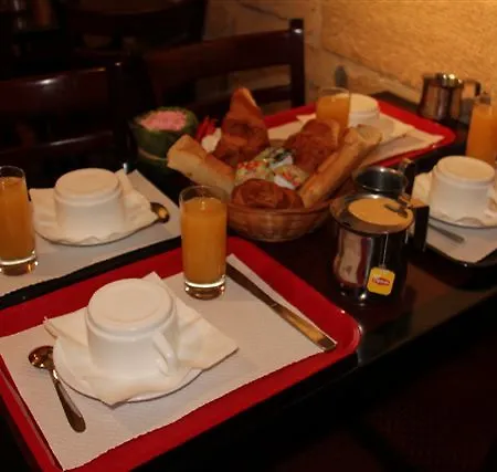 Hotel Little 2*